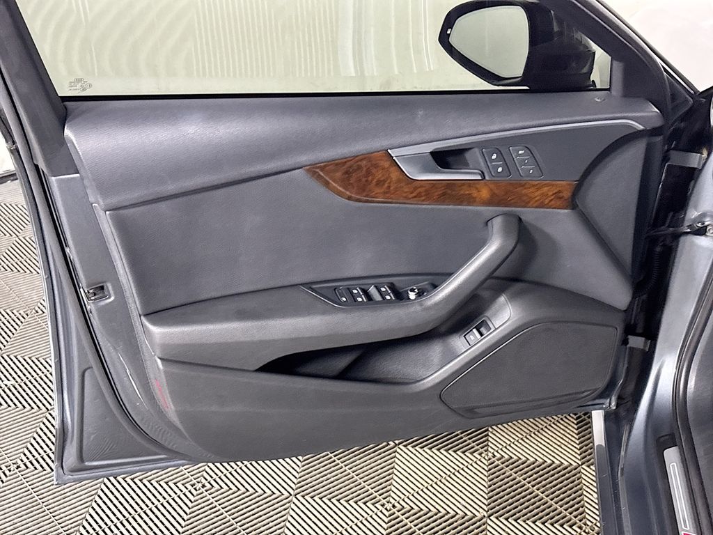 2019 Audi A4 2.0T Premium