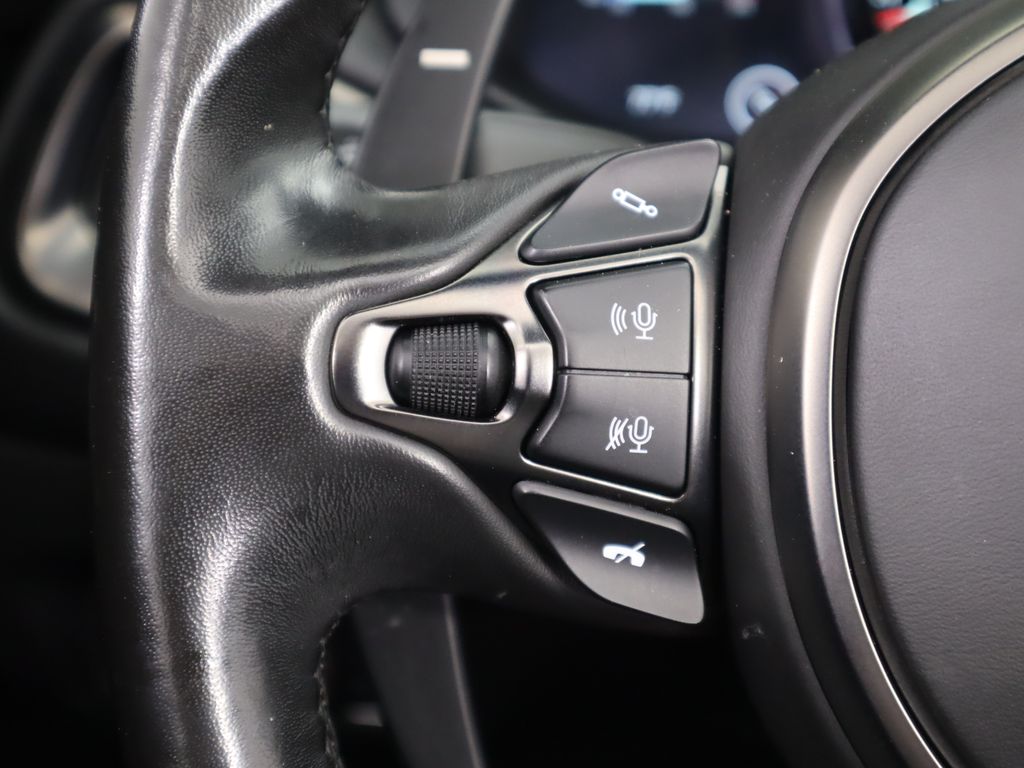 2020 Aston Martin DBS Superleggera 19