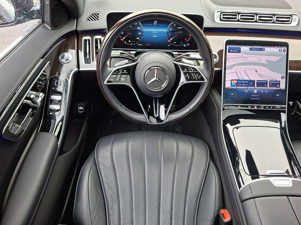 Thumbnail: 2023 Mercedes-Benz S-Class - 12