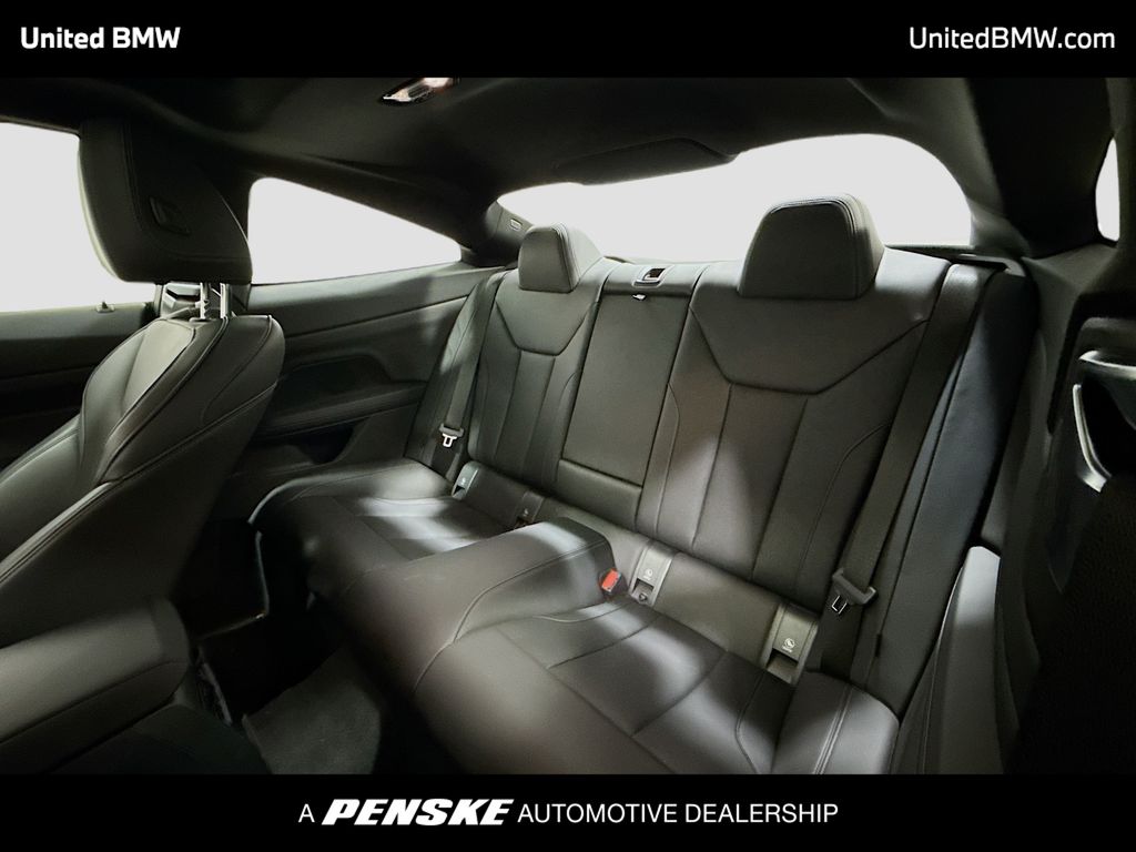 Thumbnail: 2025 BMW 4 Series - 13