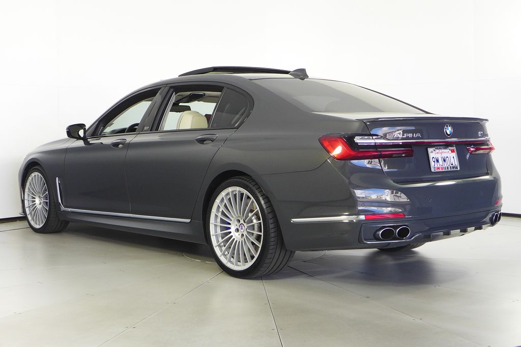 Thumbnail: 2021 BMW 7 Series - 9