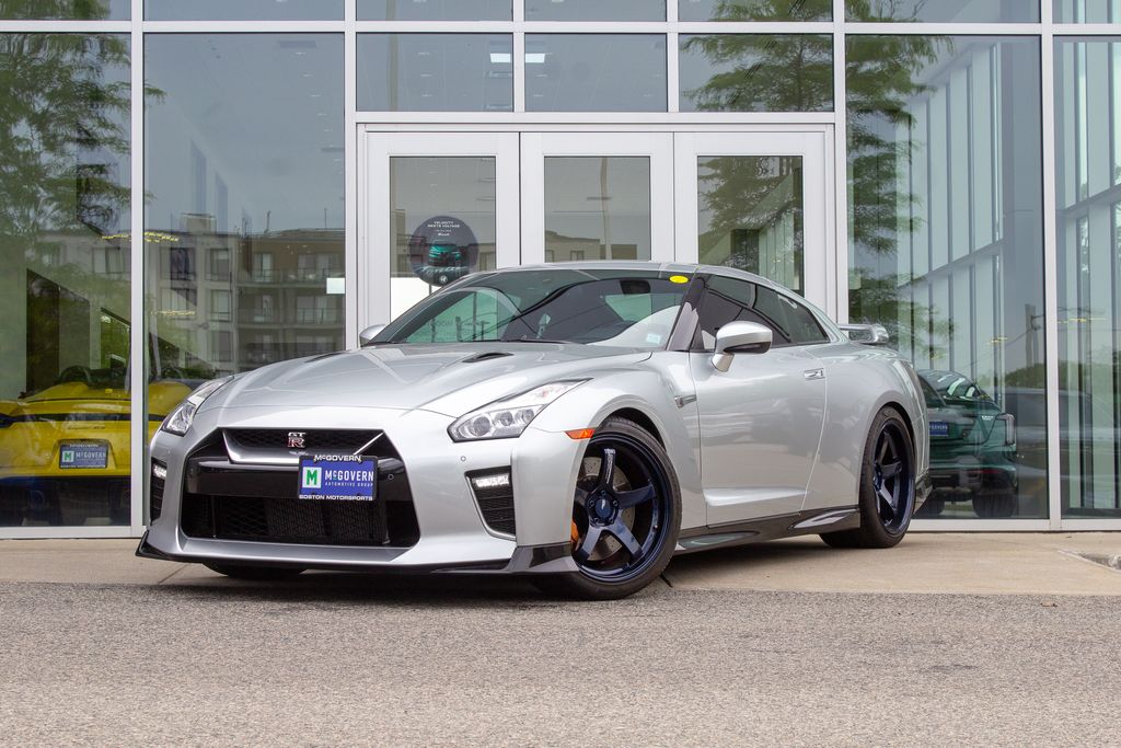 Super Silver QuadCoat 2020 Nissan GT-R Coupe All-Wheel Drive 6-Speed Automatic