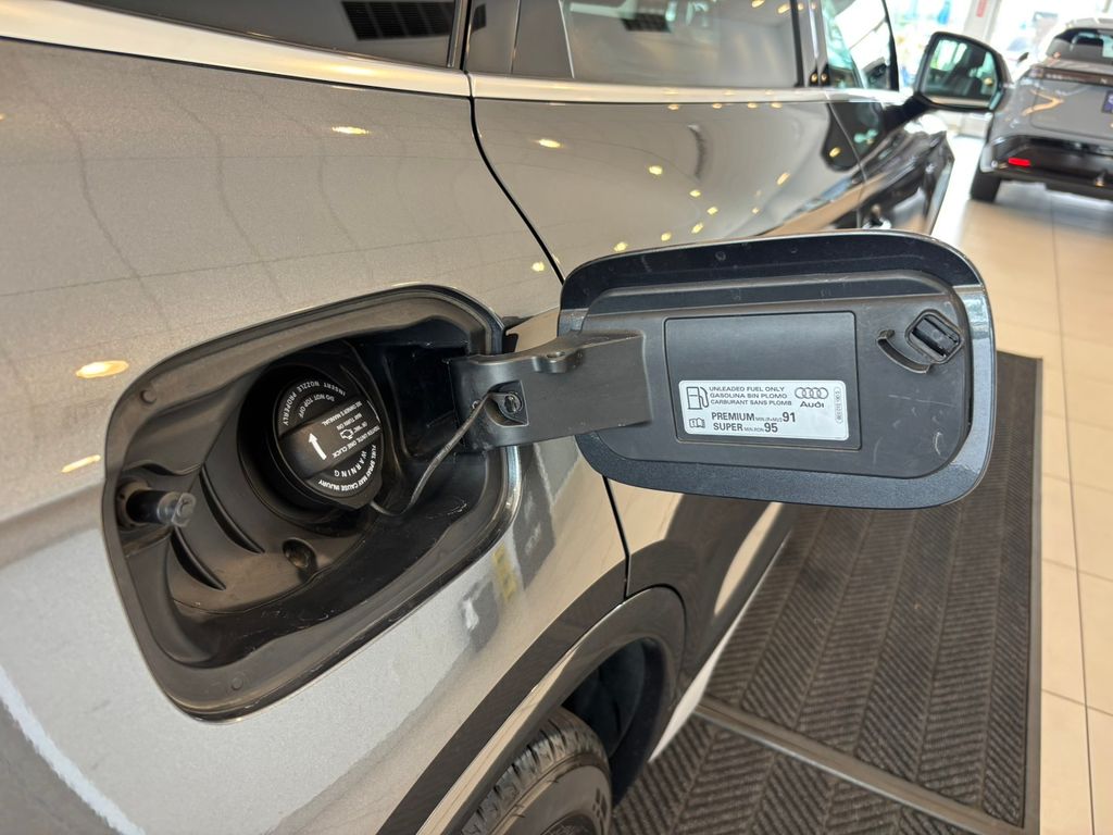 2023 Audi Q5 Sportback 45 S line Premium Plus