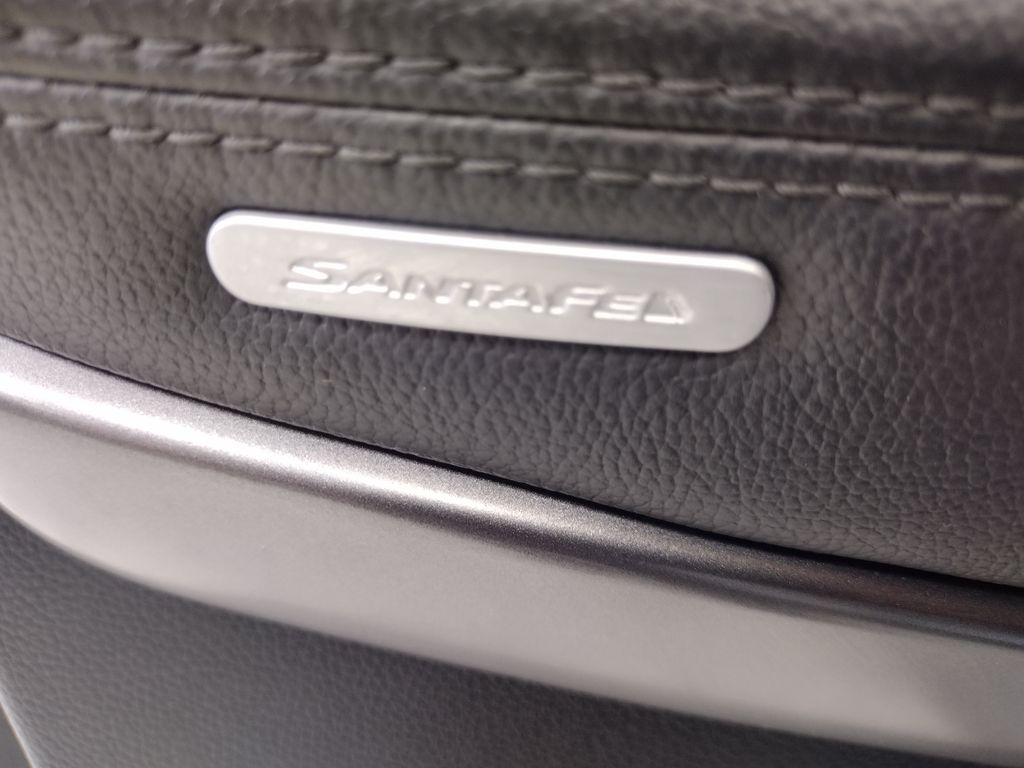 2018 Hyundai Santa Fe Sport 2.0T Ultimate