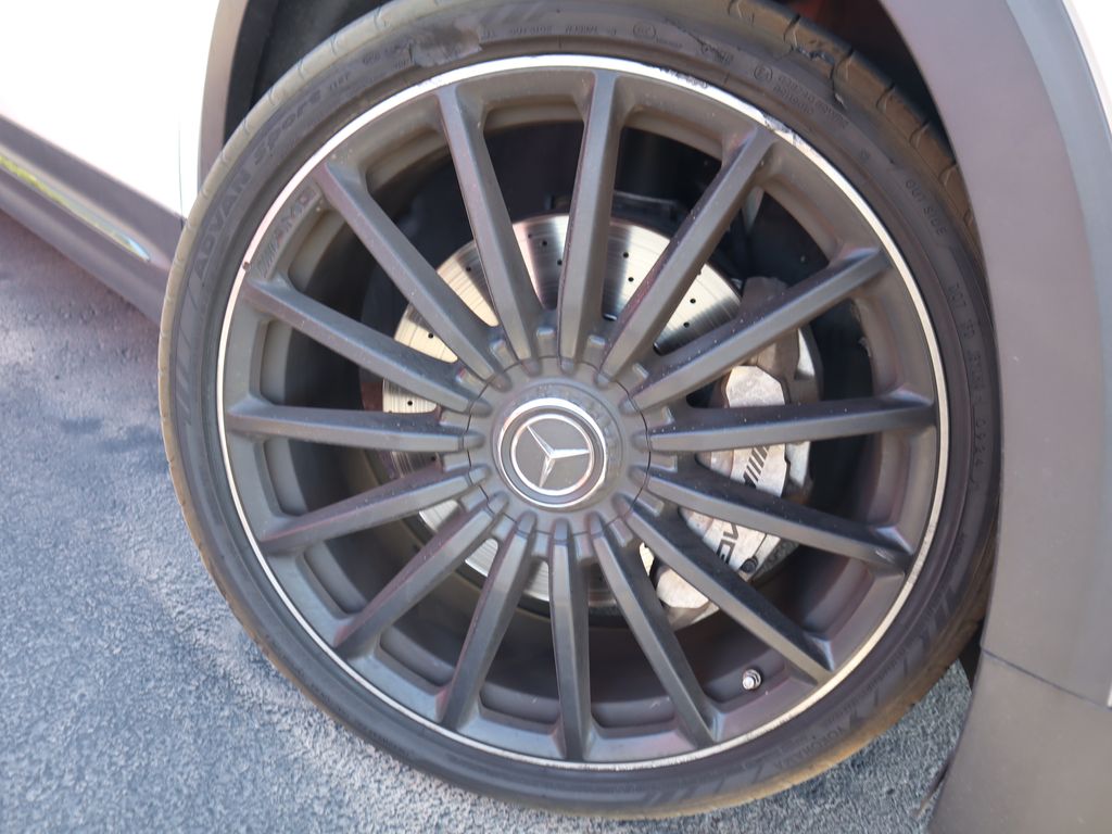 Thumbnail: 2021 Mercedes-Benz GLB - 16