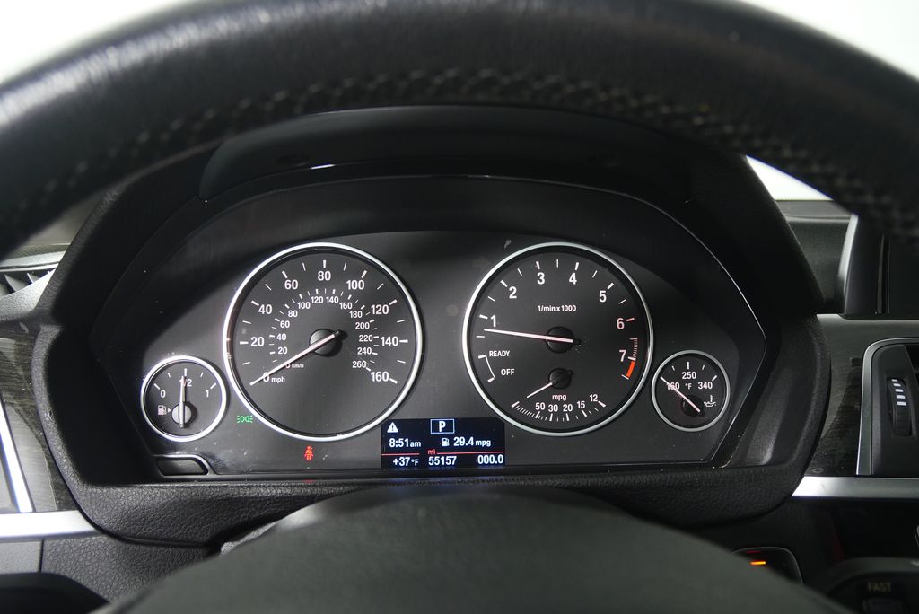 Thumbnail: 2017 BMW 3 Series - 15