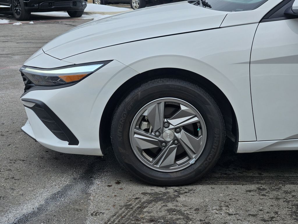 2025 Hyundai Elantra