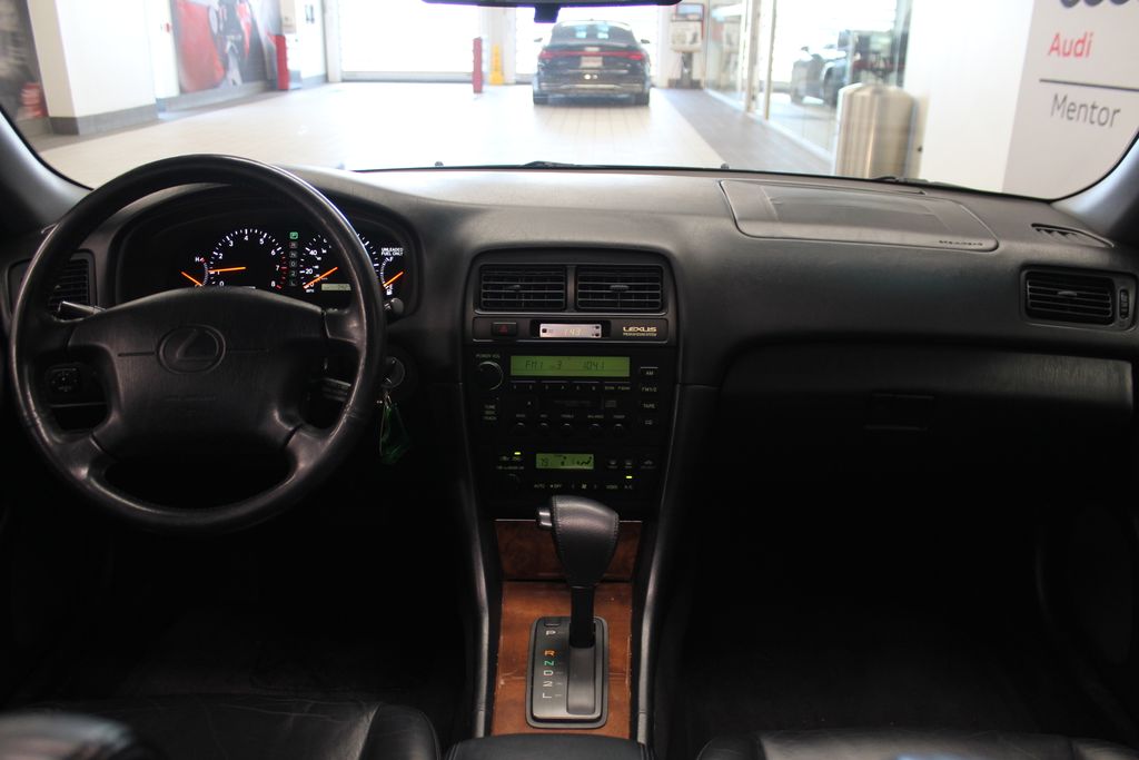 Thumbnail: 1997 Lexus ES - 10