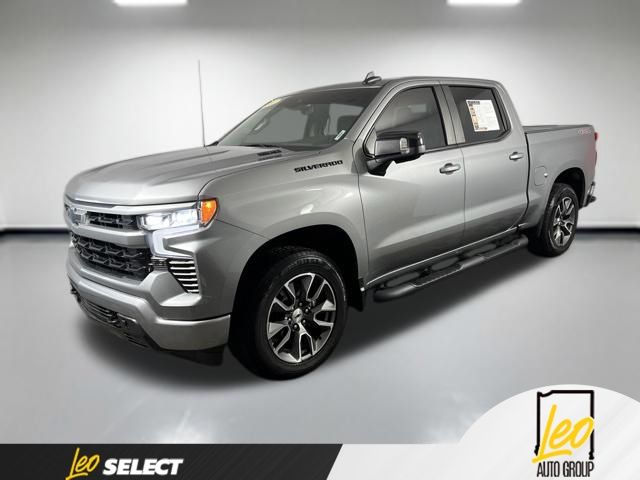 2023 Chevrolet Silverado 1500 RST Crew Cab 4WD    