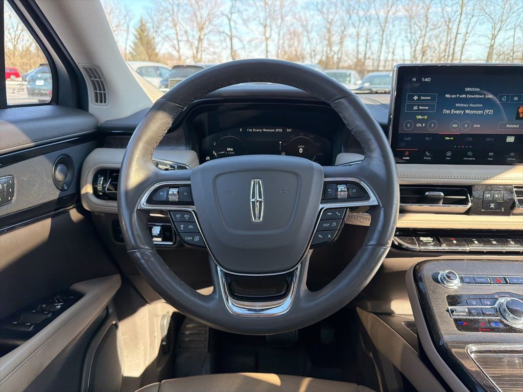 Thumbnail: 2023 Lincoln Nautilus - 13