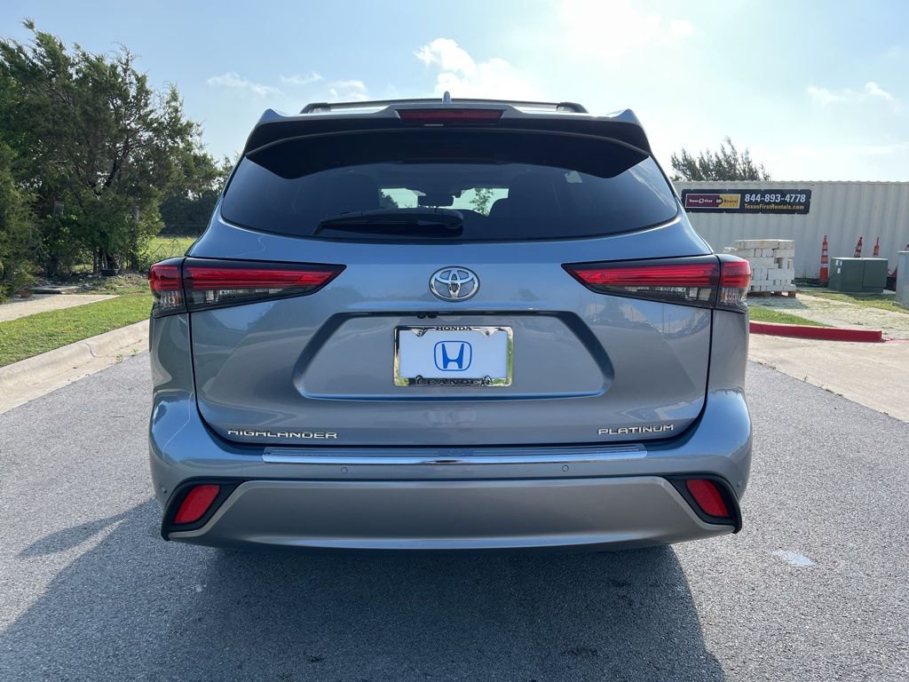2023 Toyota Highlander Platinum 5