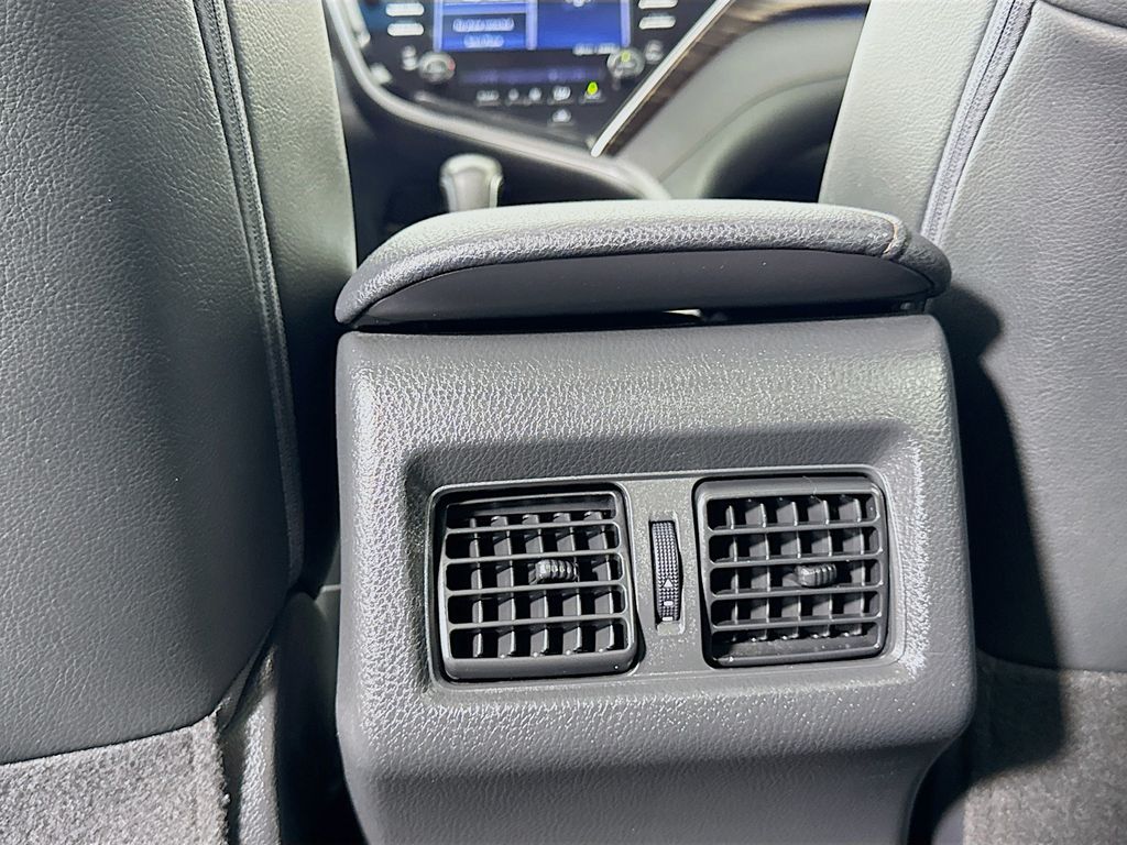 Used Car 2018 Toyota Camry  Xle For Sale Under $20,000 In Austin, Texas