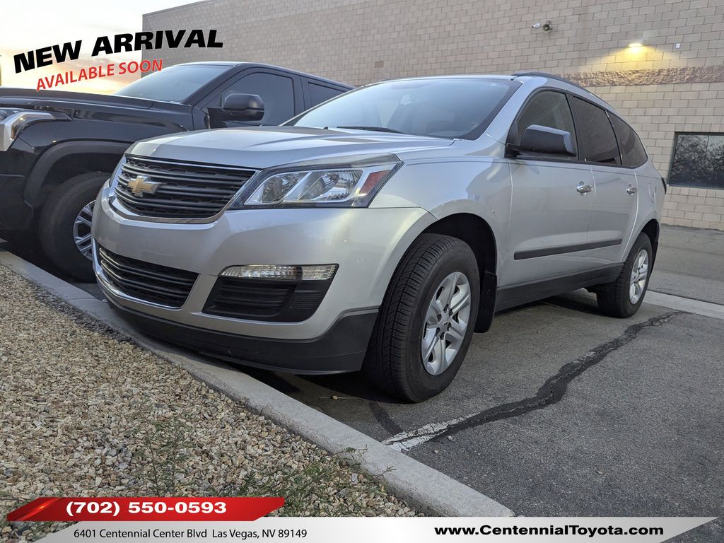 2017 Chevrolet Traverse LS AWD's photo
