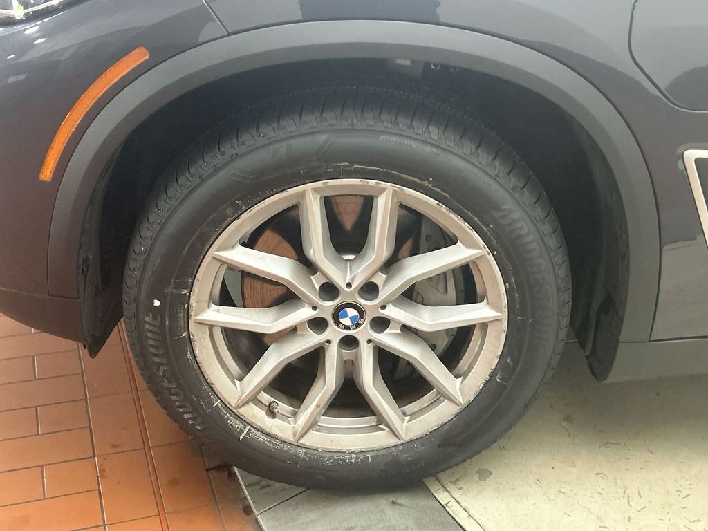 2021 BMW X5 xDrive45e 10