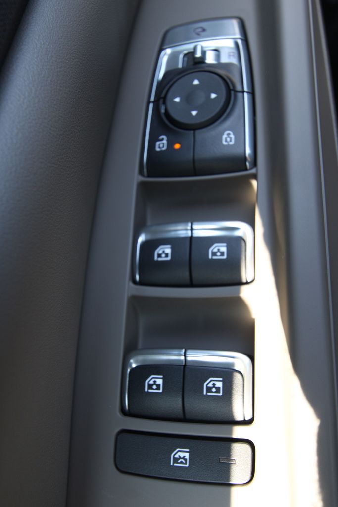 New 2027 Kia Carnival MPV Van