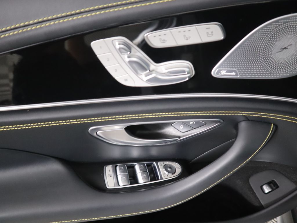 Thumbnail: 2023 Mercedes-Benz AMG GT - 23