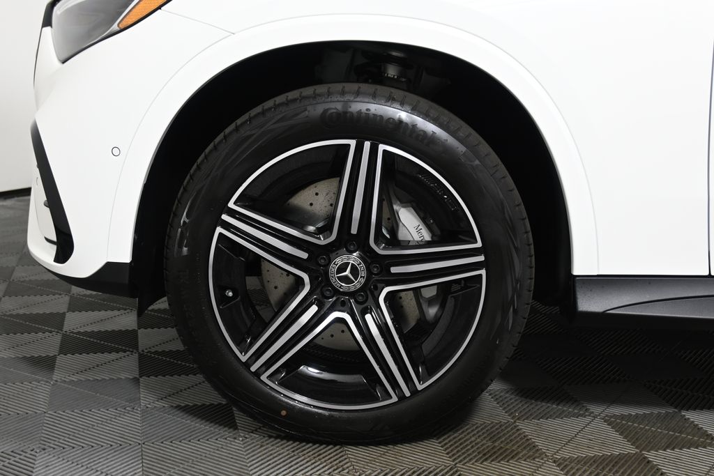 Thumbnail: 2026 Mercedes-Benz GLC - 11