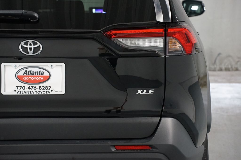 Thumbnail: 2025 Toyota RAV4 - 10