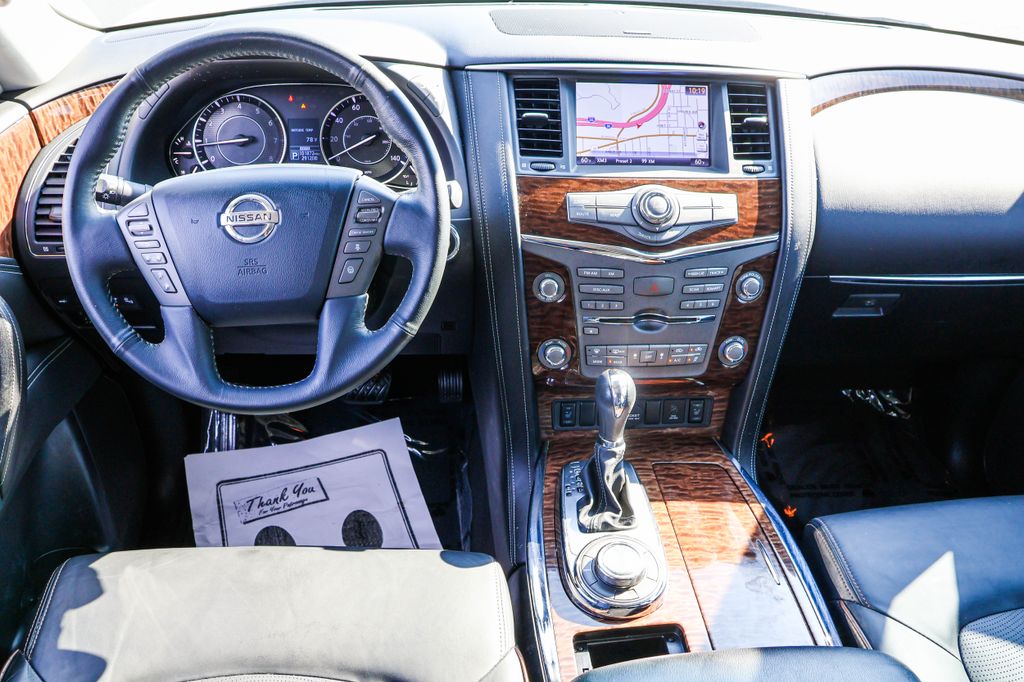 2017 Nissan Armada SL 29