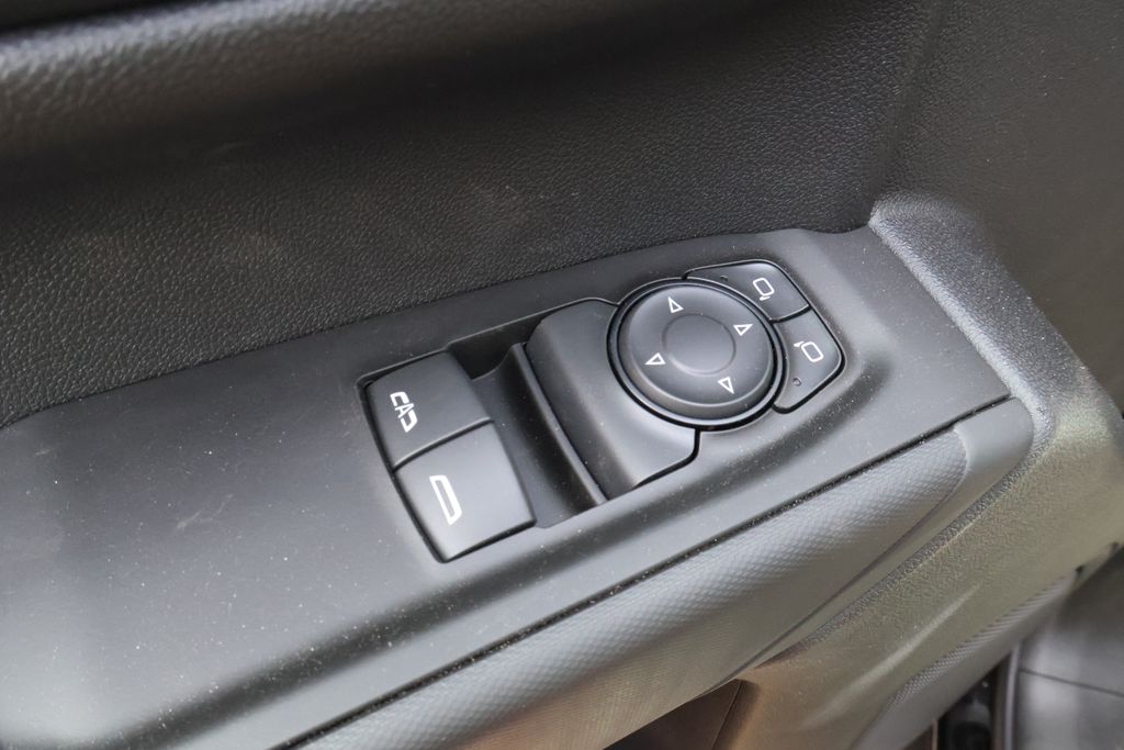 2025 Chevrolet Silverado 1500 WT 15
