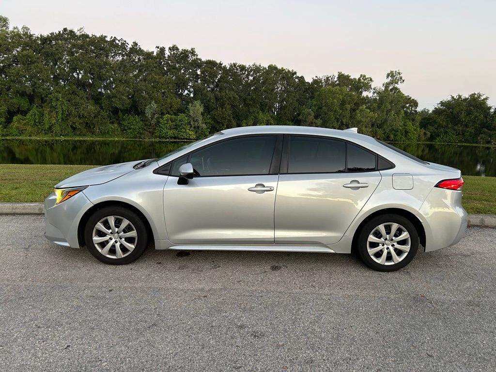 Thumbnail: 2021 Toyota Corolla - 2