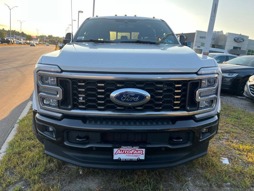 2025 Ford F-450 Super Duty King Ranch Crew Cab LB DRW 4WD