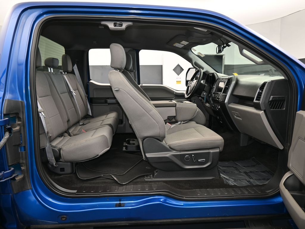 Used 2018 Lightning Blue Ford XLT image 43