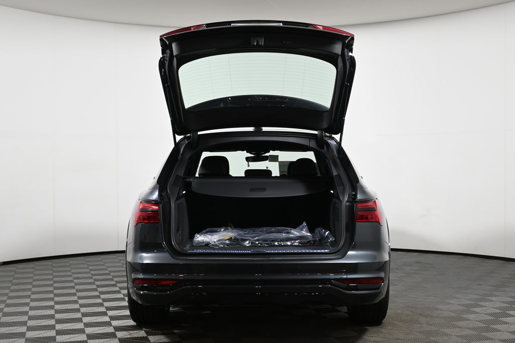 Thumbnail: 2026 Audi A6 - 29