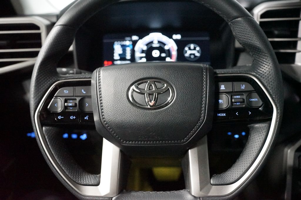 Thumbnail: 2024 Toyota Tundra - 13