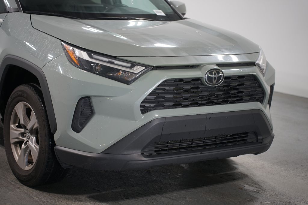 2023 Toyota RAV4 XLE 4