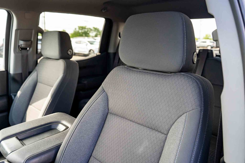Used Car 2023 Chevrolet Silverado 1500  Custom Trail Boss For Sale Under $40,000 In Austin, Texas