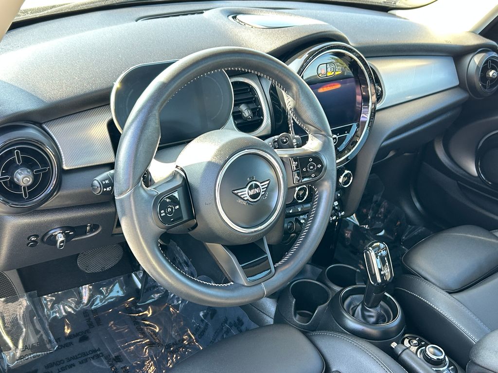 Thumbnail: 2023 MINI Cooper - 13