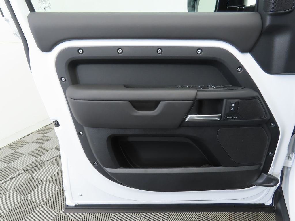 Thumbnail: 2026 Land Rover Defender - 24