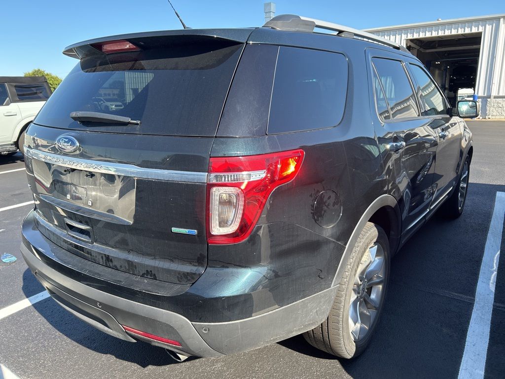 Thumbnail: 2014 Ford Explorer - 3