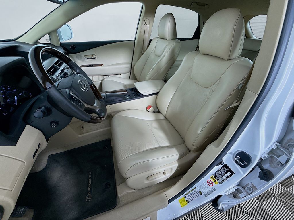 Thumbnail: 2013 Lexus RX - 22