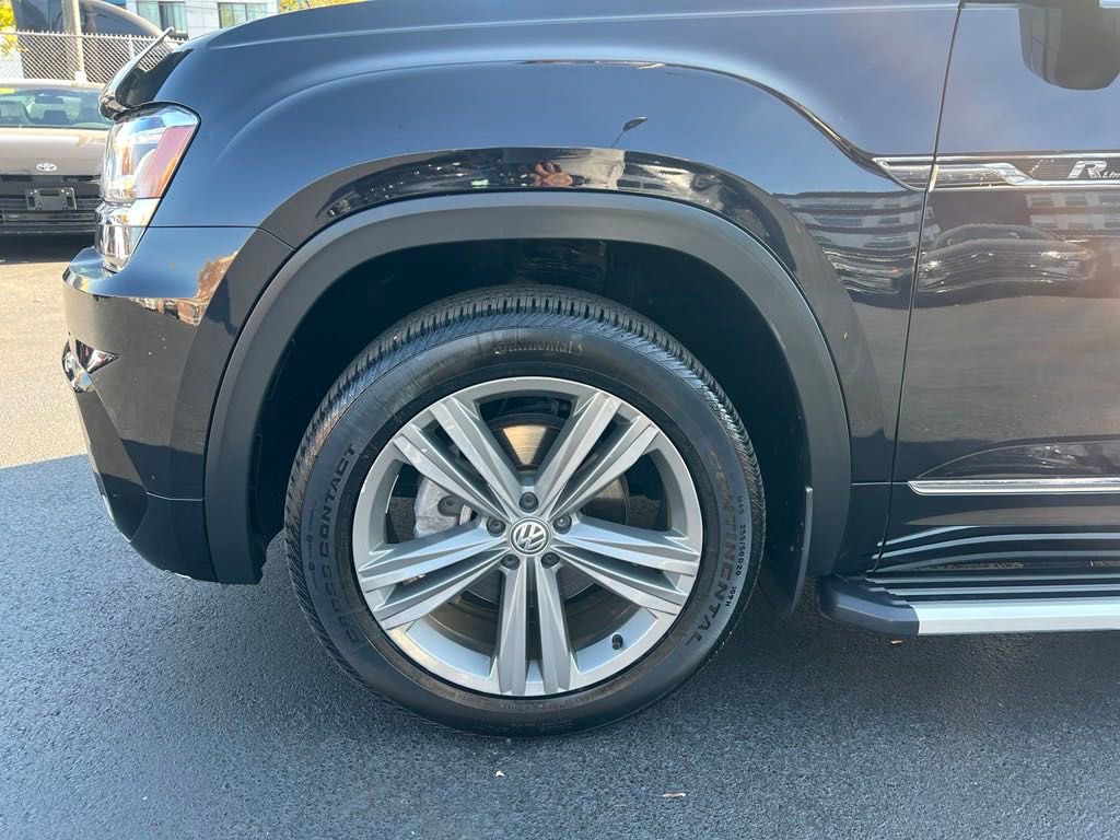 2018 Volkswagen Atlas 3.6L V6 SE 18