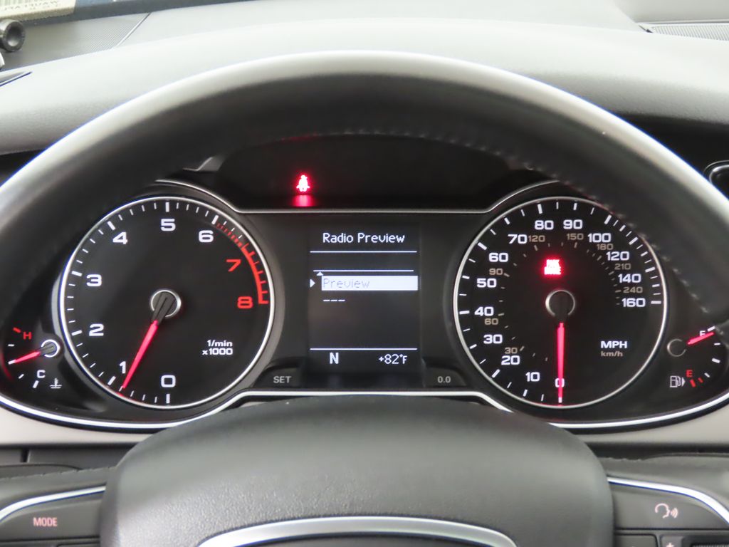 Thumbnail: 2013 Audi A4 - 13