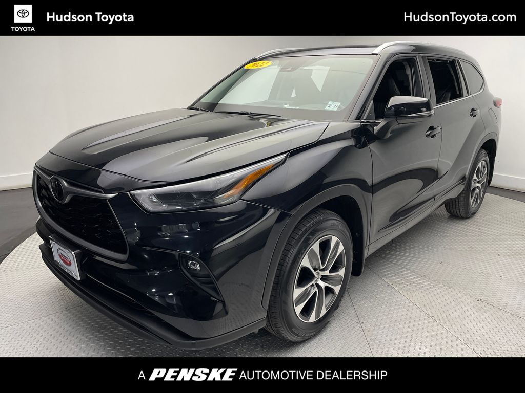 2022 Toyota Highlander XLE -
                Jersey City, NJ