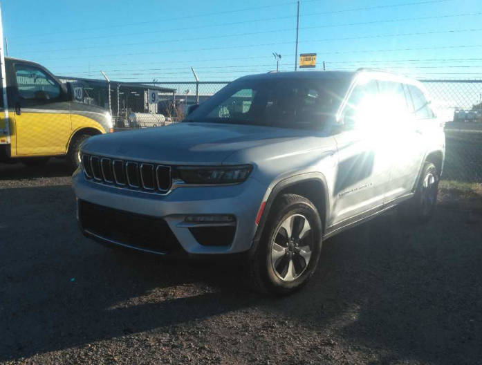 Silver Zynith 2024 Jeep Grand Cherokee 4xe 4WD SUV / Crossover Four-Wheel Drive 8-Speed Automatic