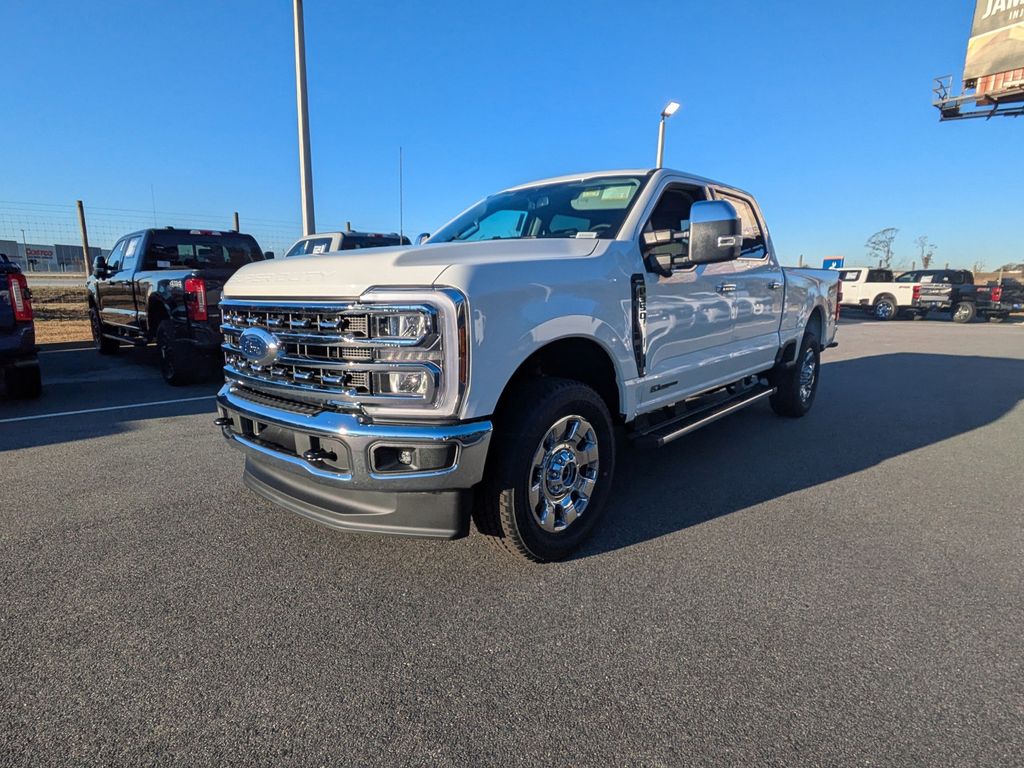 2026 Ford F-350 LARIAT