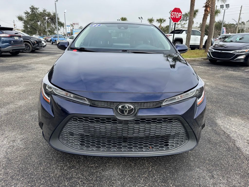 2021 Toyota Corolla LE 3