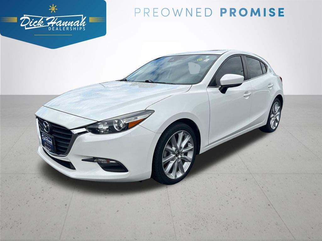 Snowflake White Pearl Mica 2017 Mazda MAZDA3 Hatchback Front-Wheel Drive 6-Speed Automatic