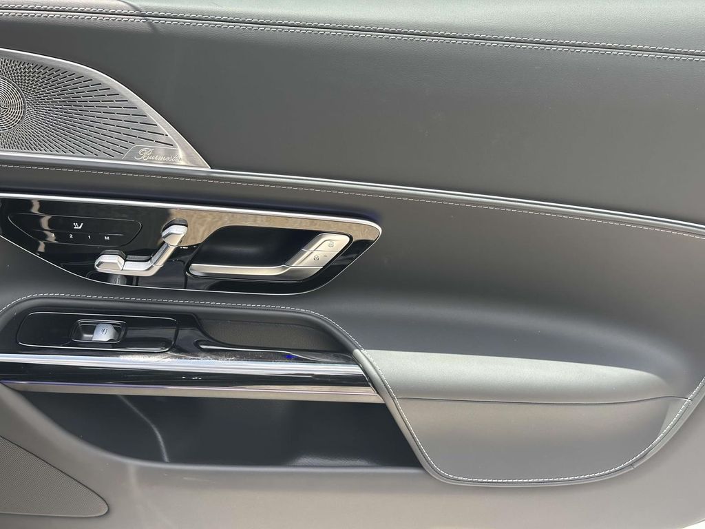 2025 Mercedes-Benz AMG GT 43 9