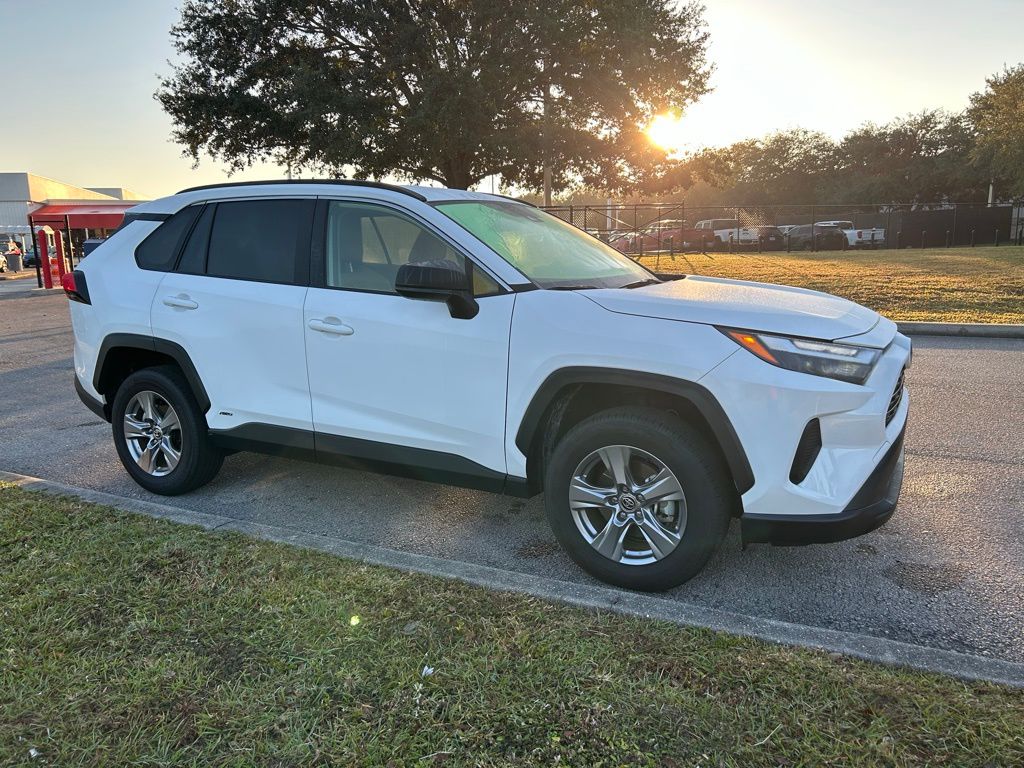 Thumbnail: 2025 Toyota RAV4 - 7