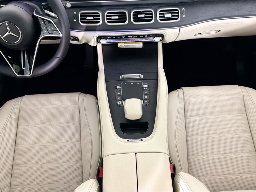 Thumbnail: 2026 Mercedes-Benz GLE - 18