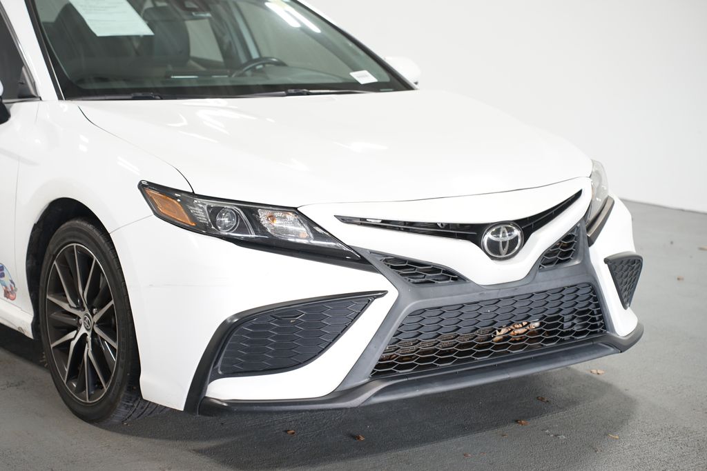 Thumbnail: 2021 Toyota Camry - 4