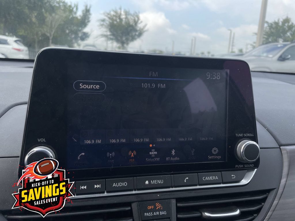 Used 2024 Nissan Altima Sedan