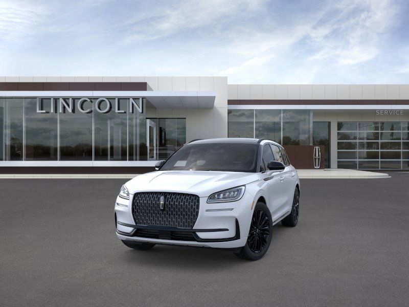 New 2026 Crystal White Metallic Clearcoat Lincoln Premiere image 2