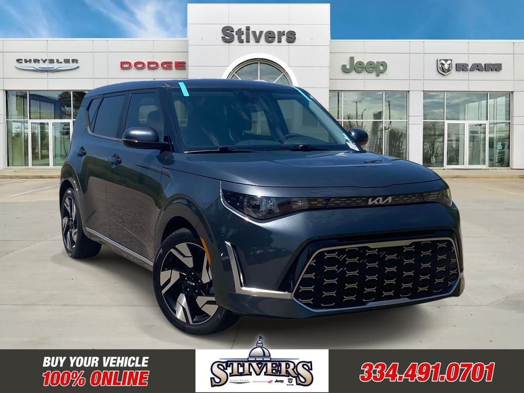 Gravity Gray 2024 Kia Soul SUV / Crossover Front-Wheel Drive Continuously Variable Transmission