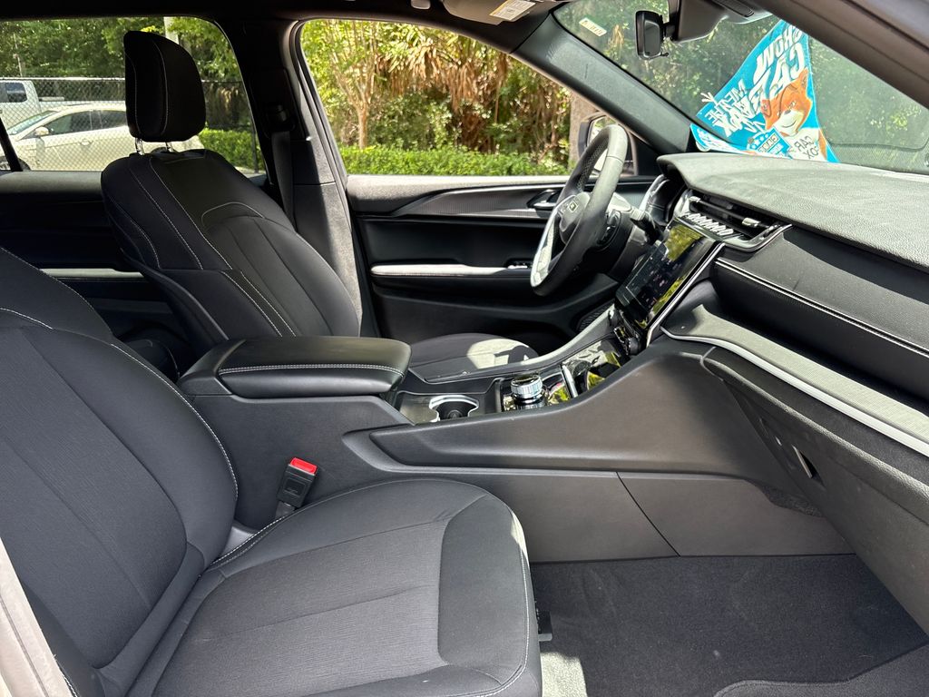 Certified Used 2025 Silver Jeep Laredo image 26
